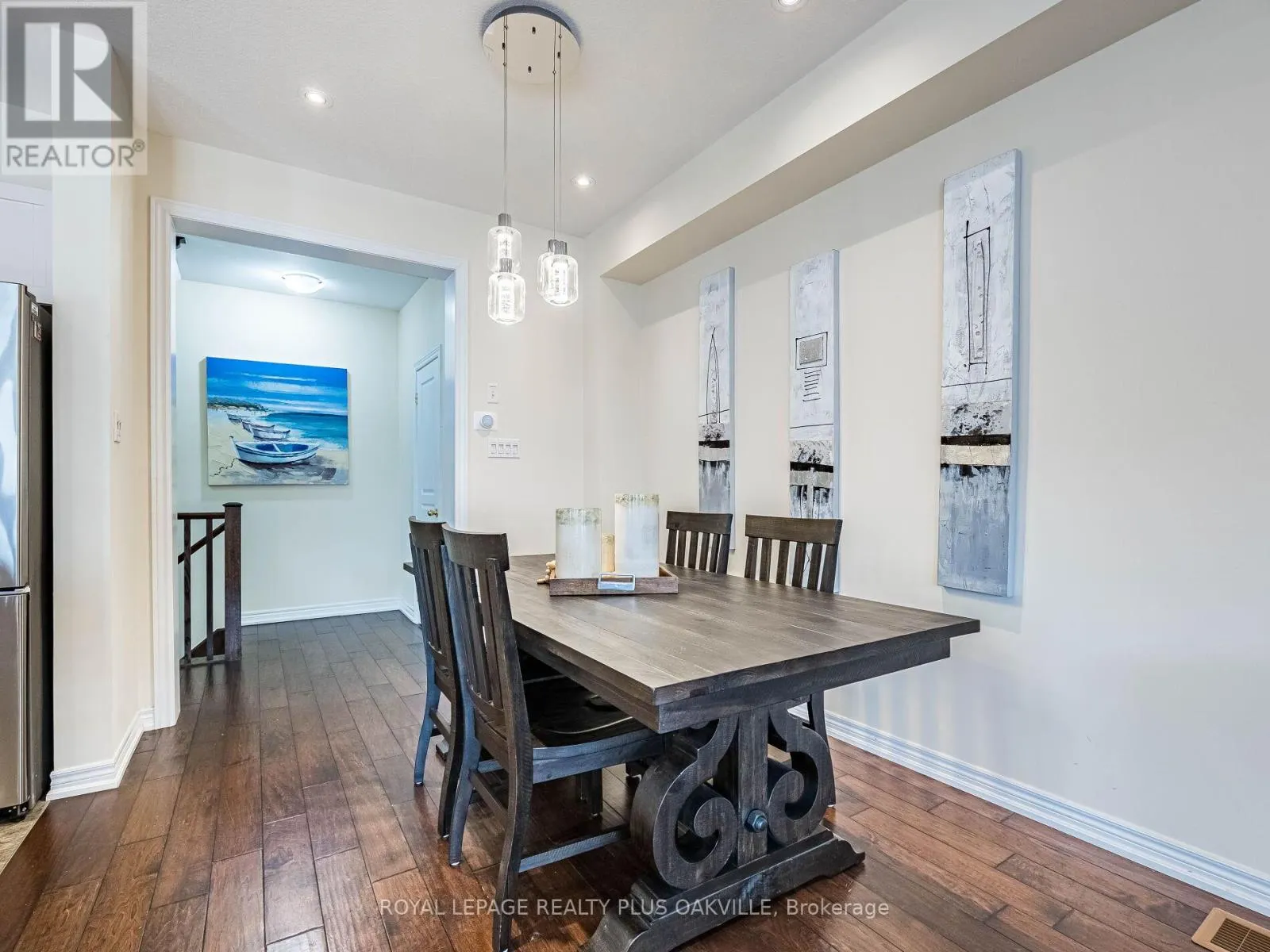 12 - 54 NISBET BOULEVARD