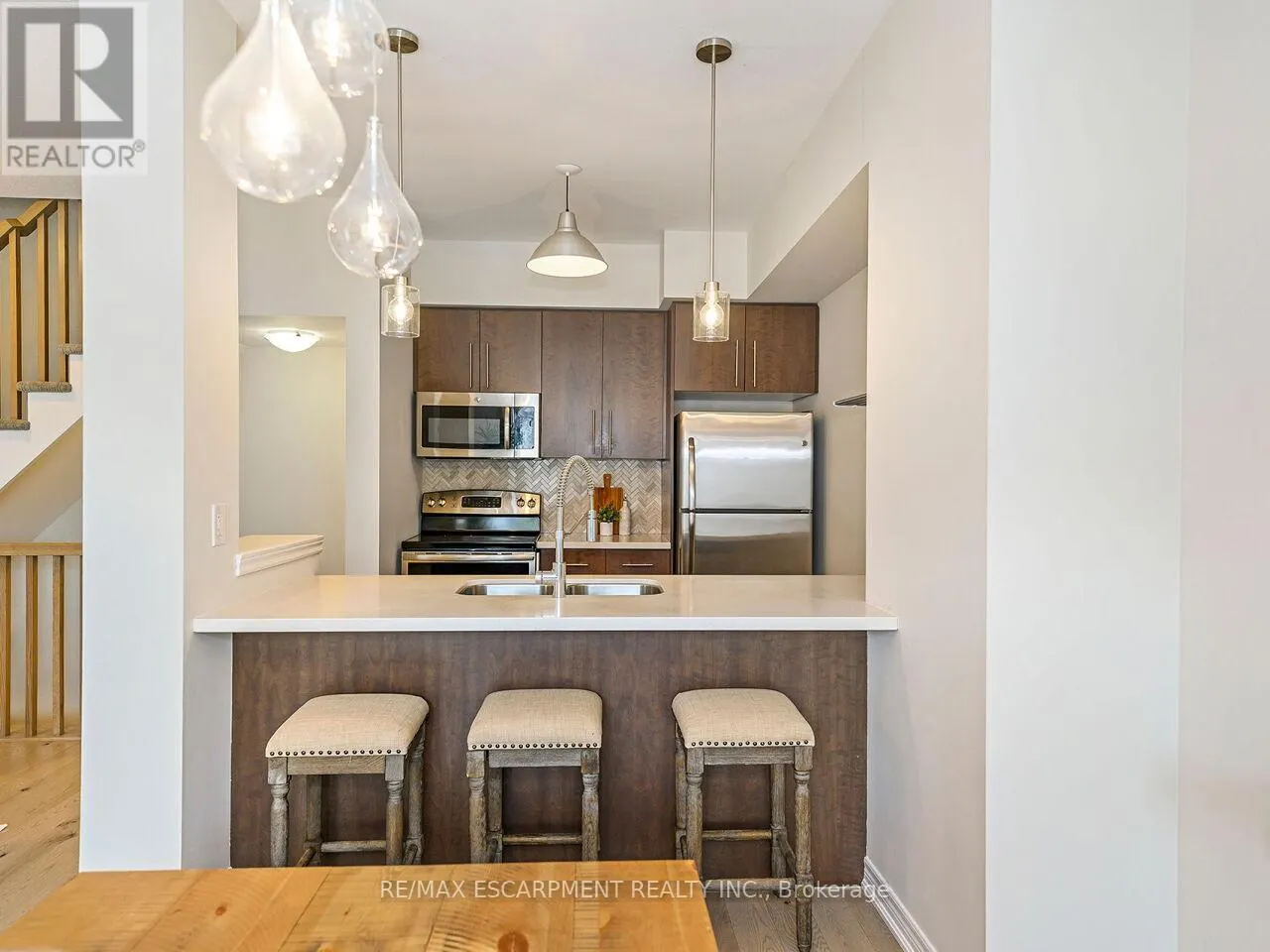84 - 515 WINSTON ROAD