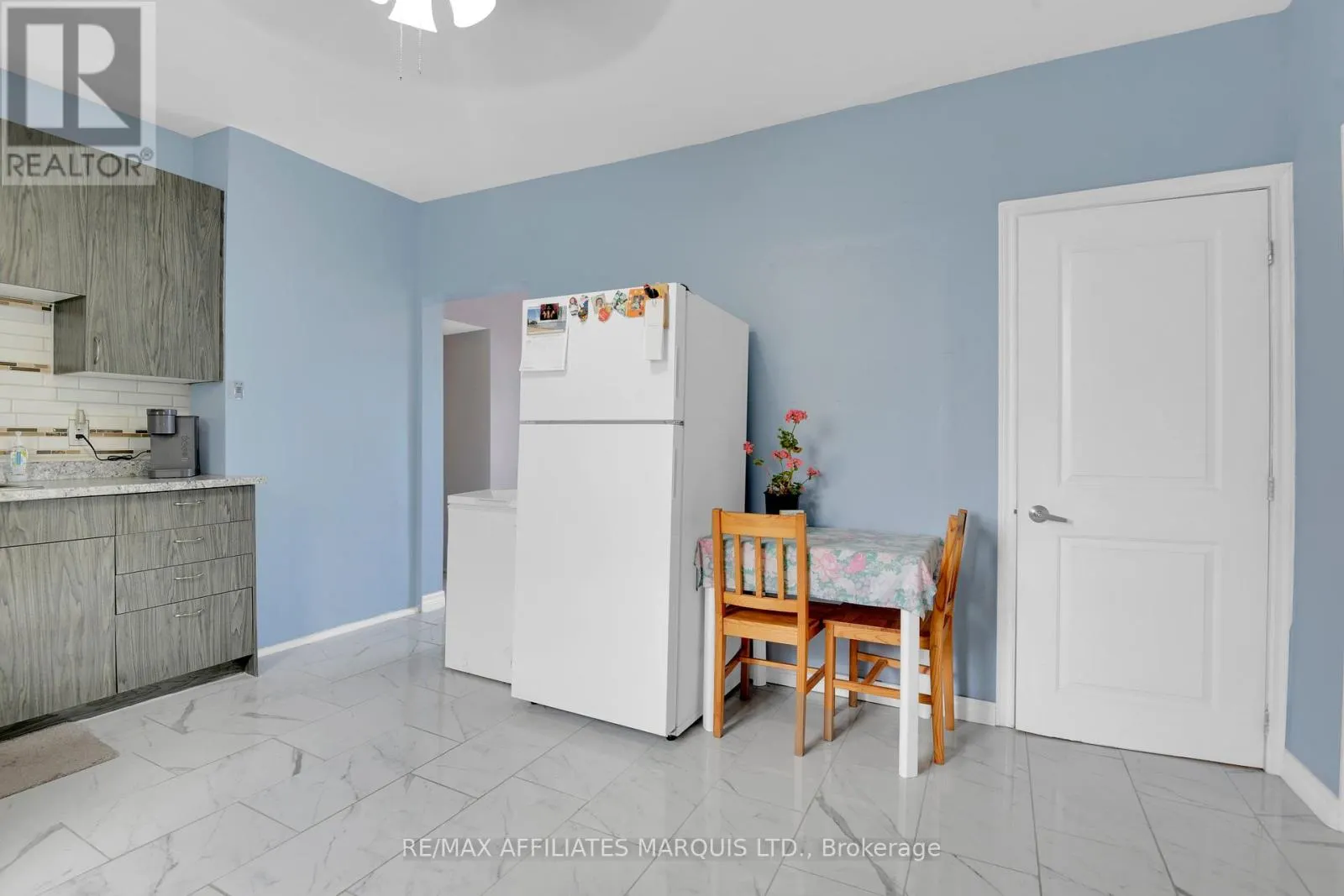 337 SIXTH STREET E