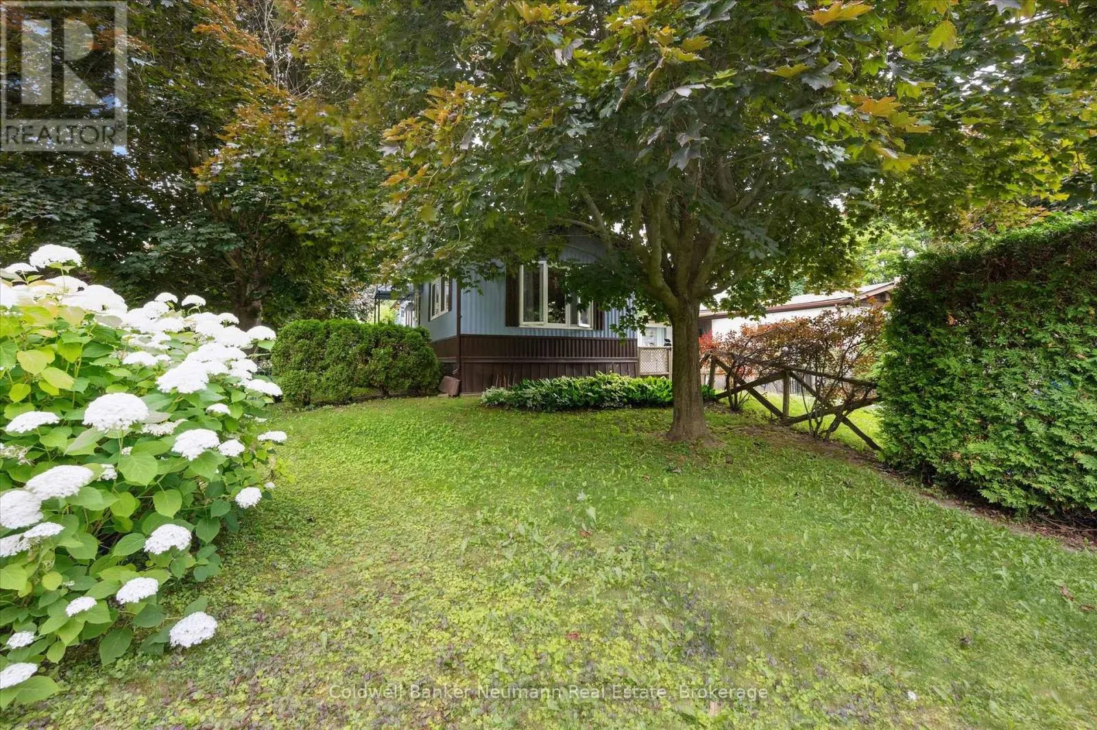 93 MAPLE - 1294 CONCESSION 8 ROAD W, #93 Maple