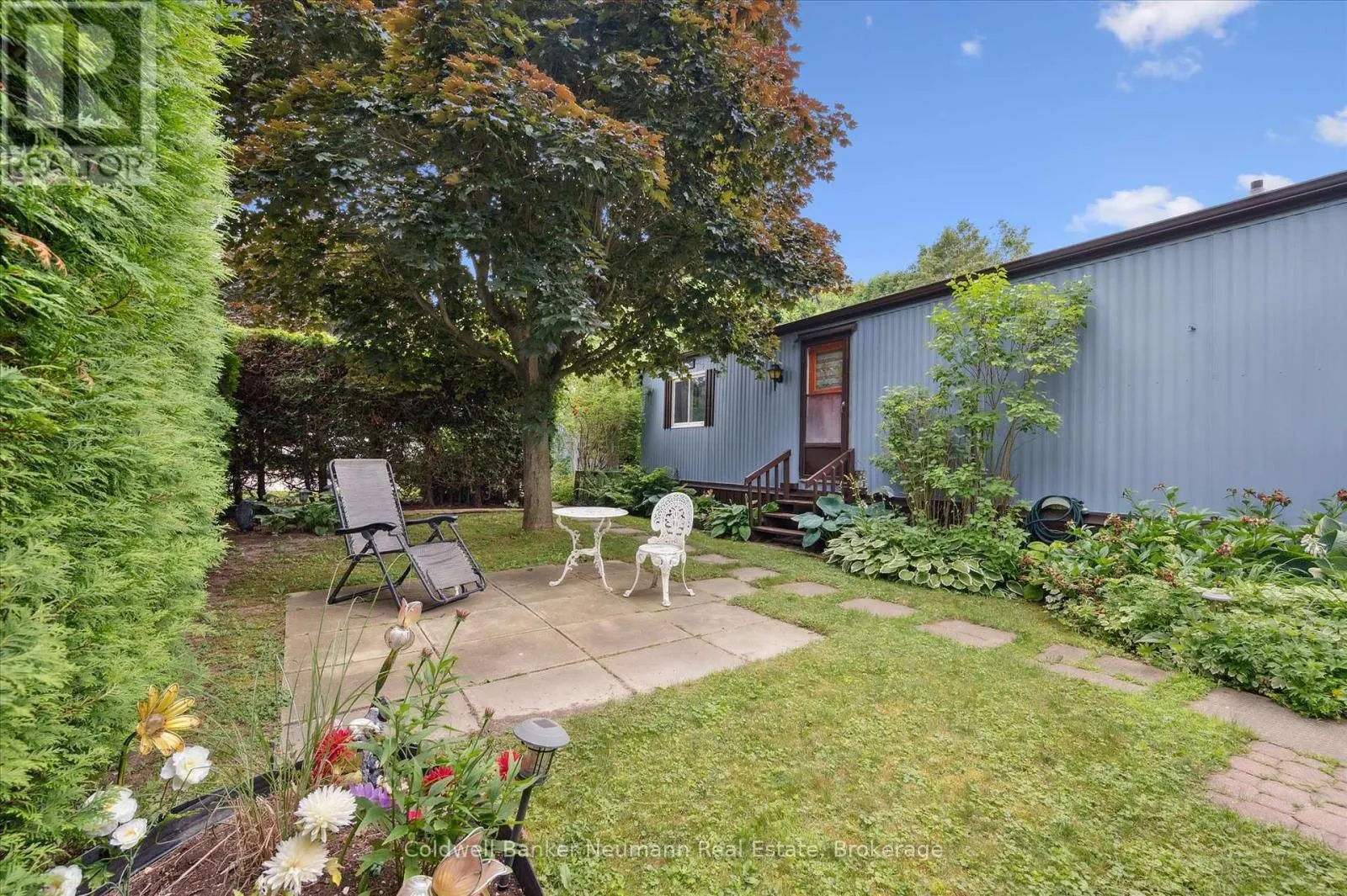 93 MAPLE - 1294 CONCESSION 8 ROAD W, #93 Maple