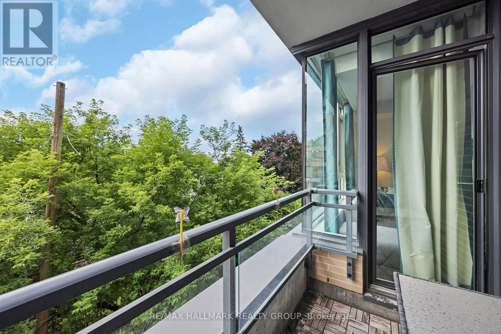 308 - 101 RICHMOND ROAD