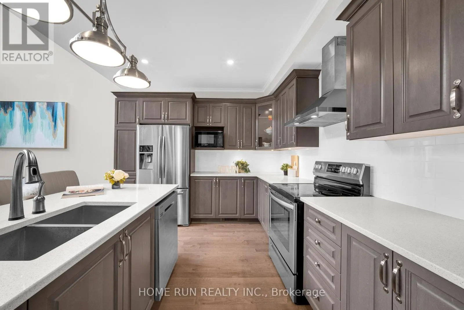 940 GUINNESS CRESCENT
