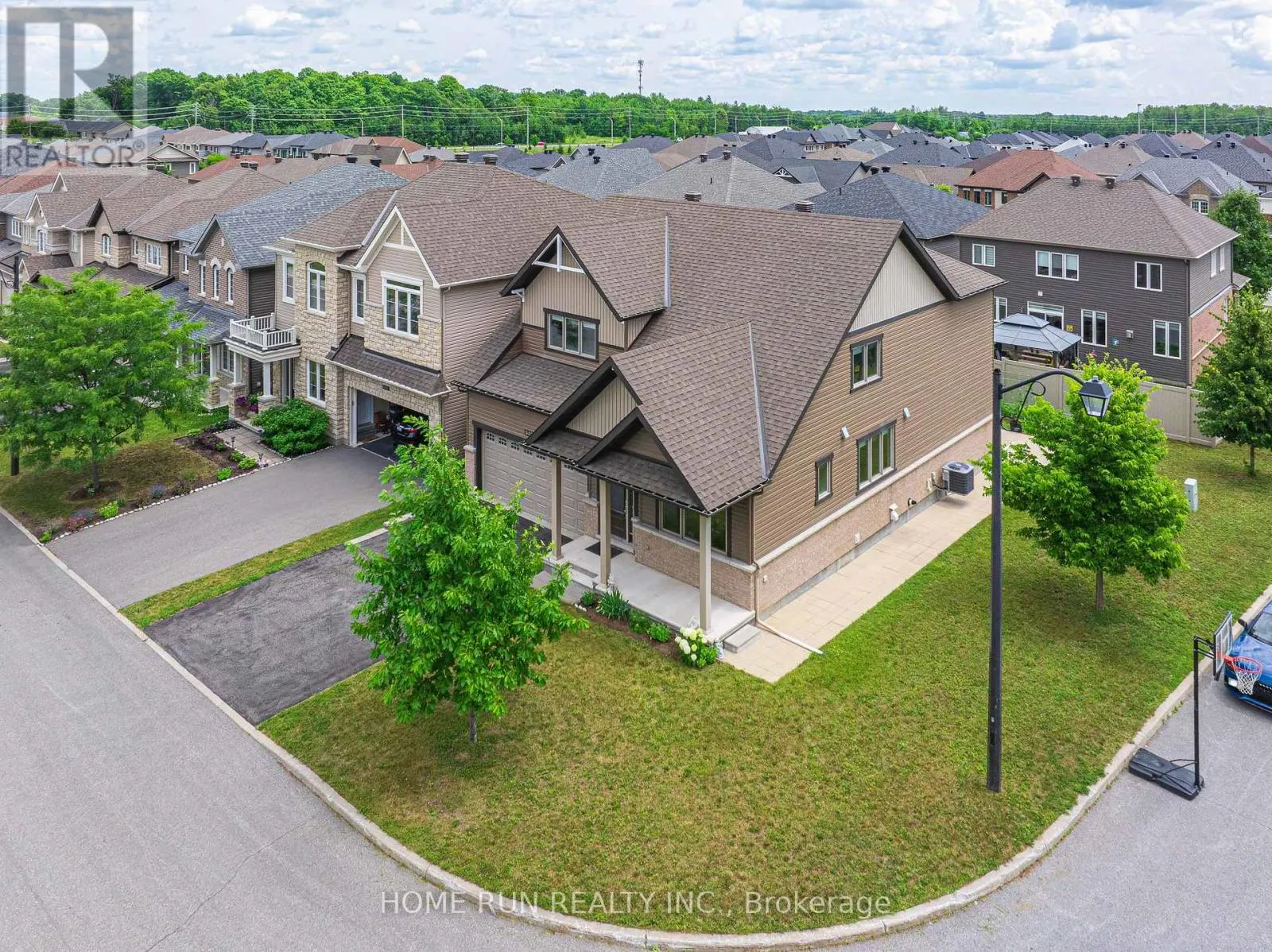 940 GUINNESS CRESCENT