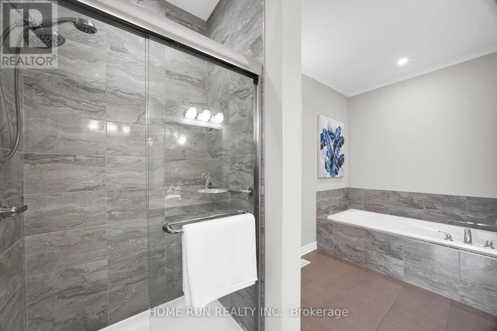 940 GUINNESS CRESCENT