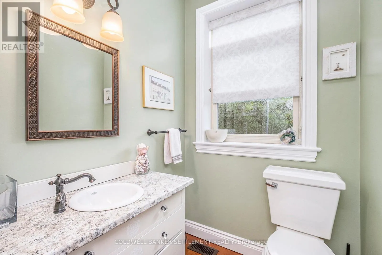31 TUDOR CIRCLE