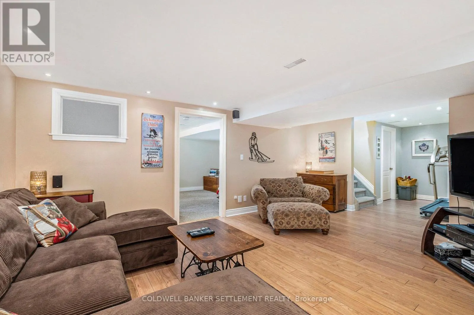 31 TUDOR CIRCLE
