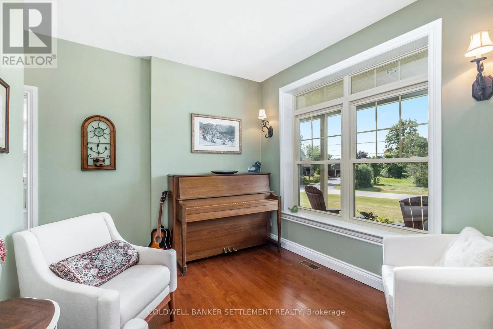 31 TUDOR CIRCLE