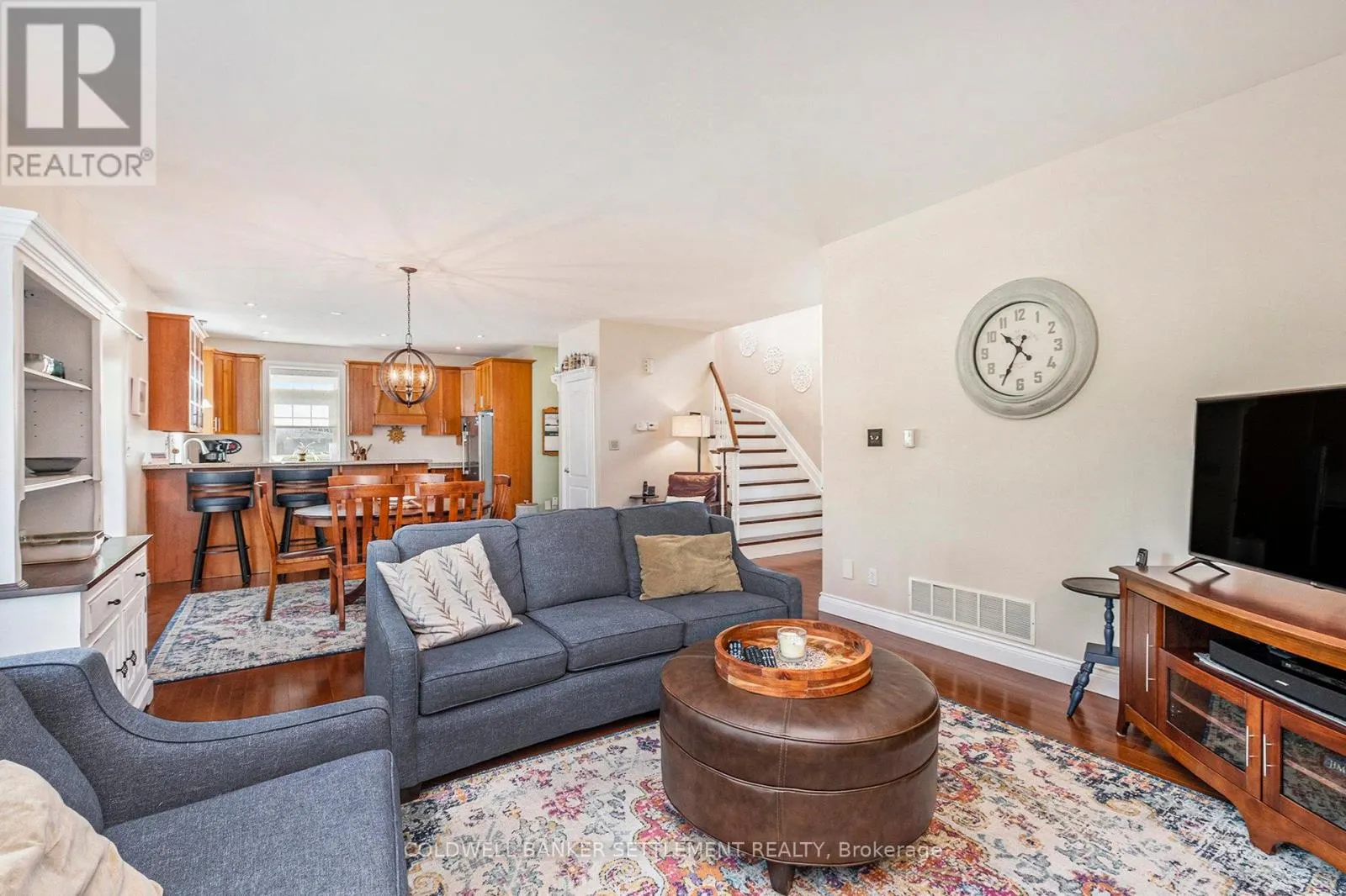 31 TUDOR CIRCLE