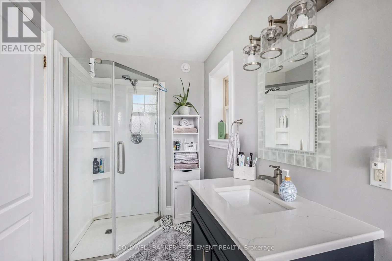 31 TUDOR CIRCLE