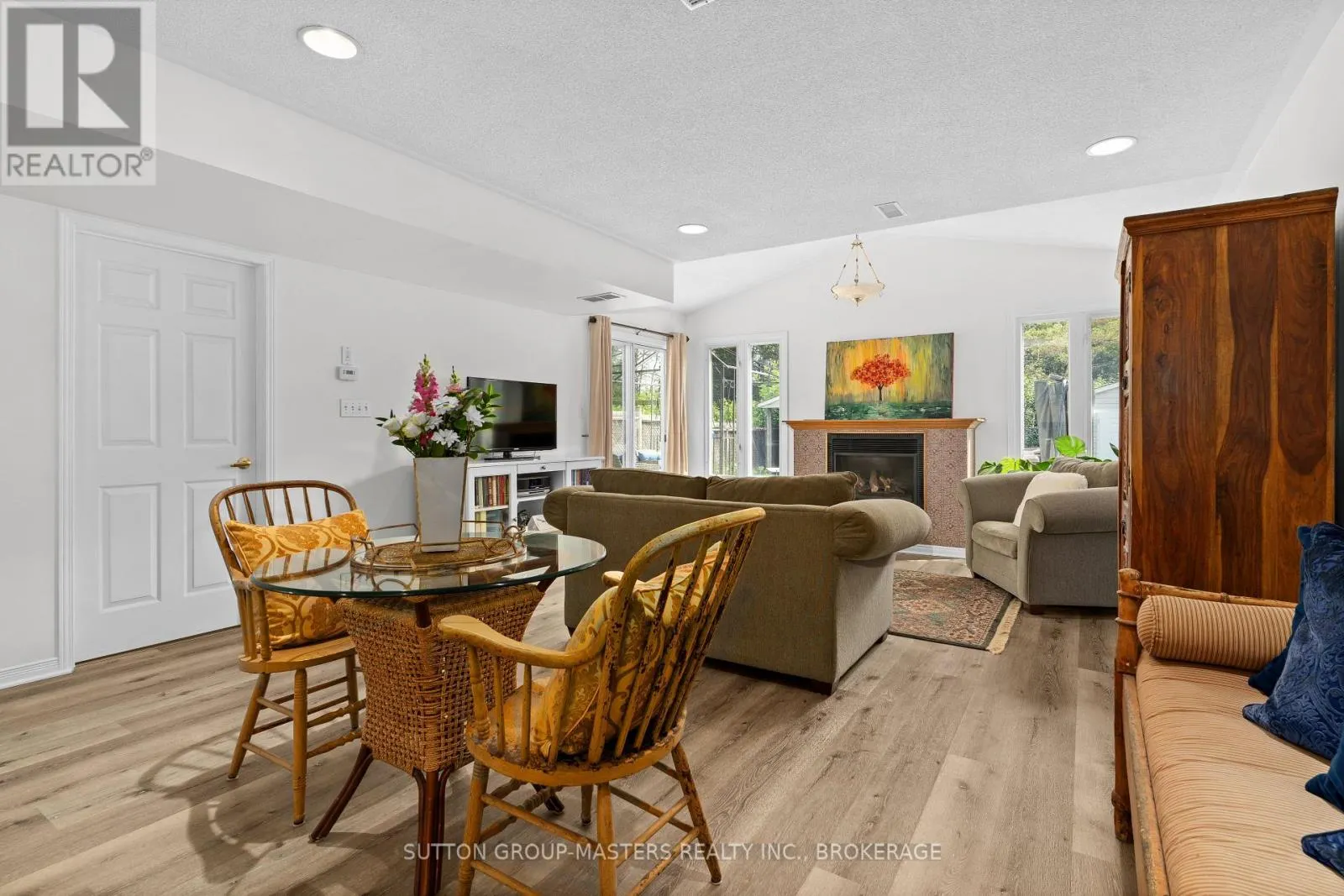122 SIR JOHN JOHNSON DRIVE