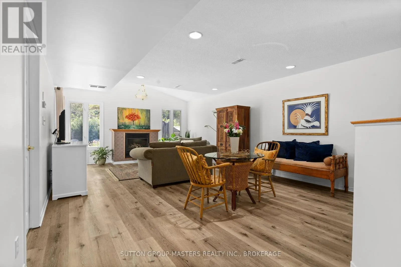 122 SIR JOHN JOHNSON DRIVE