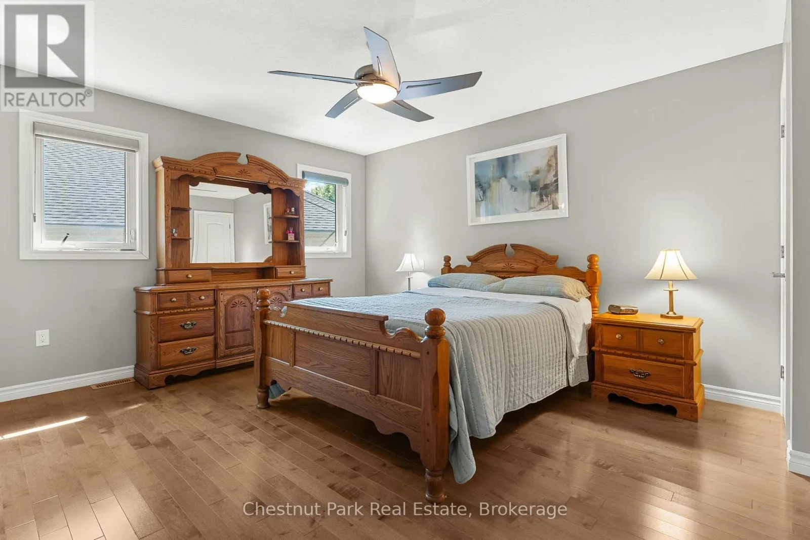 207 2ND STREET W