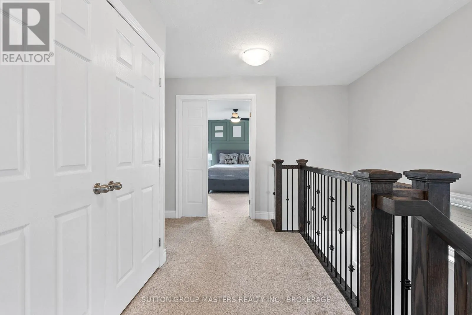 122 HAZLETT STREET