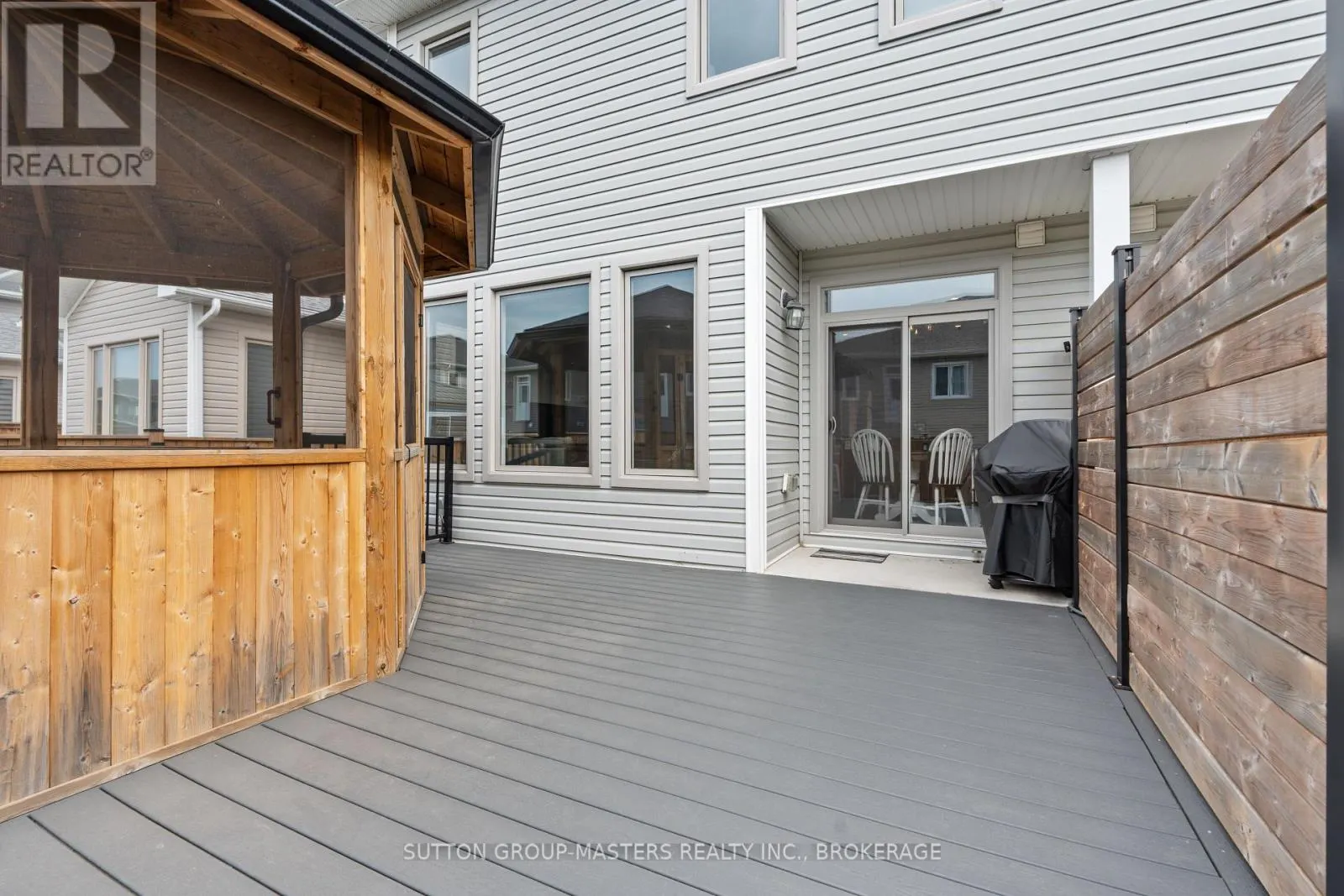 122 HAZLETT STREET