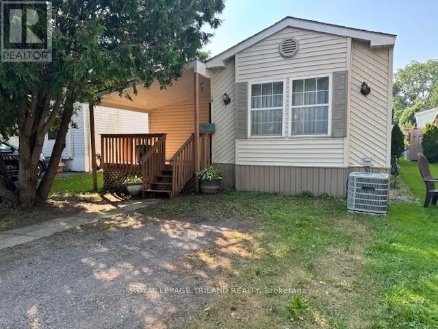 10 - 200 AGNES STREET, #10