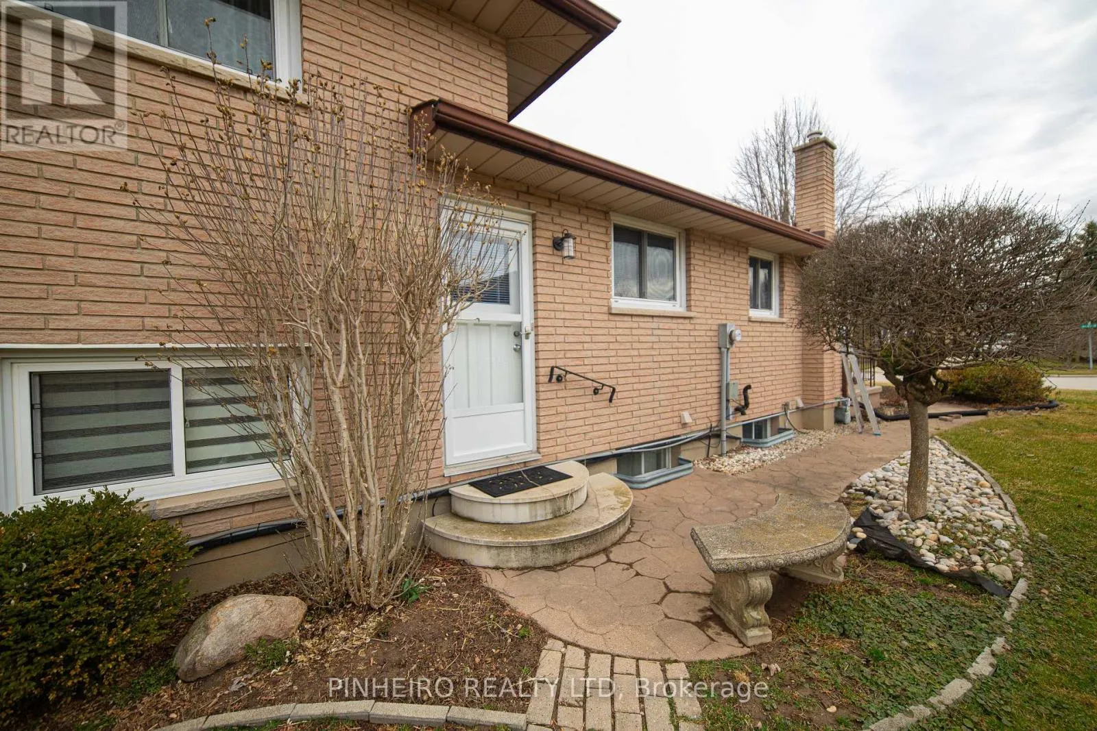 7 MC LARTY DRIVE