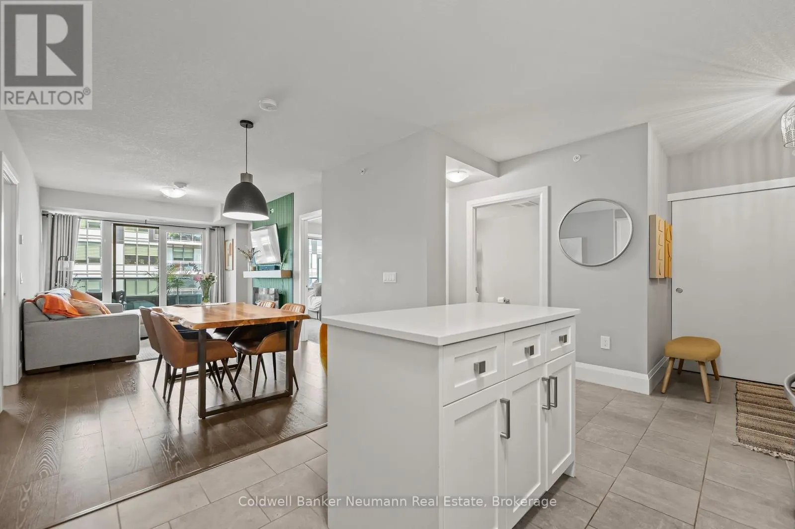 612 - 73 ARTHUR STREET, #612