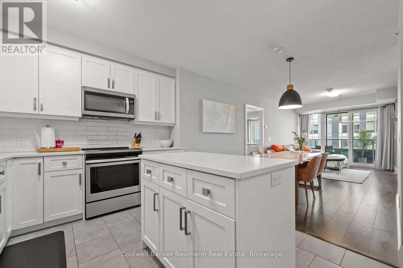 612 - 73 ARTHUR STREET, #612