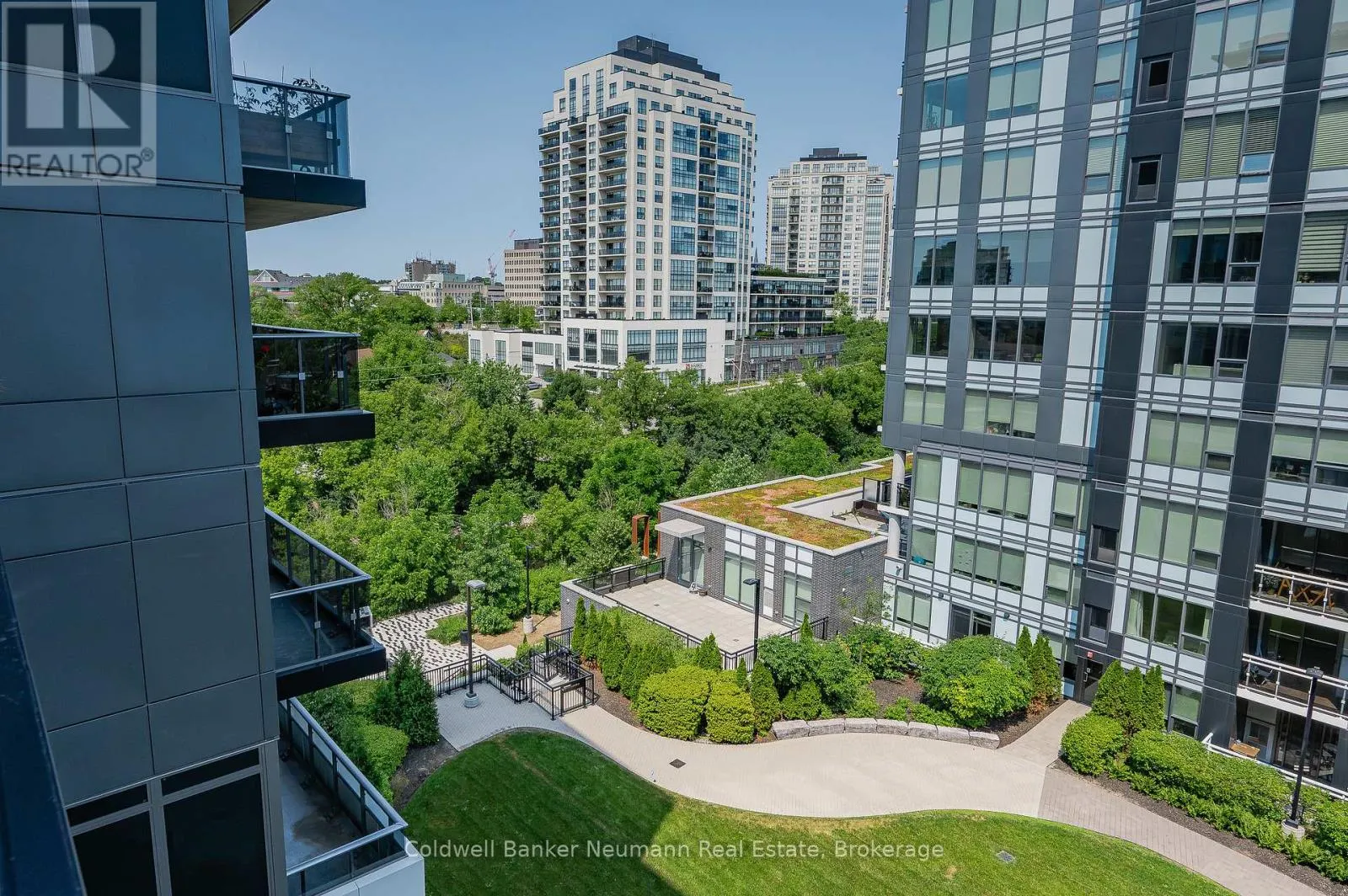 612 - 73 ARTHUR STREET, #612