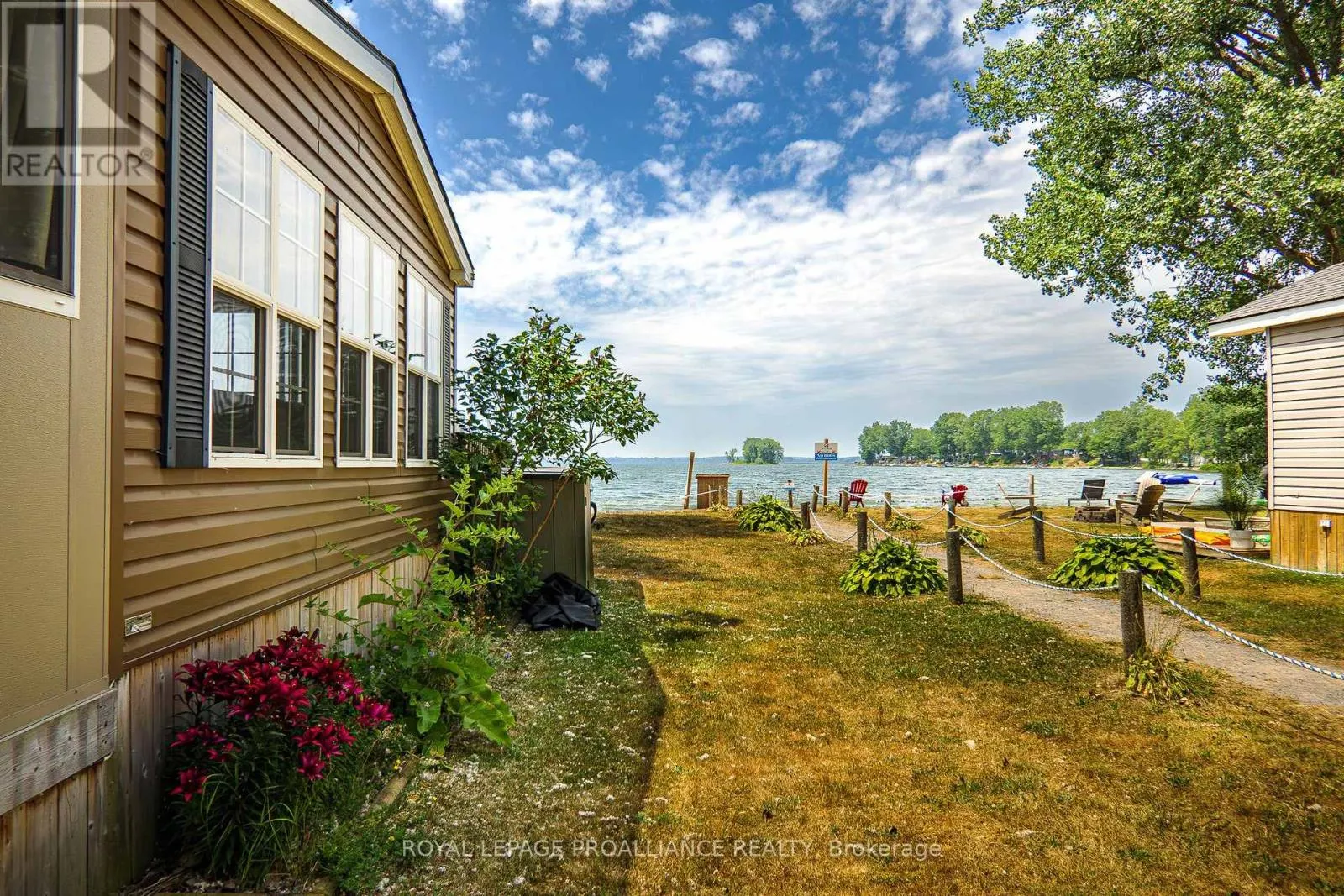 13 BEACH VIEW LANE - 486 COUNTY ROAD 18