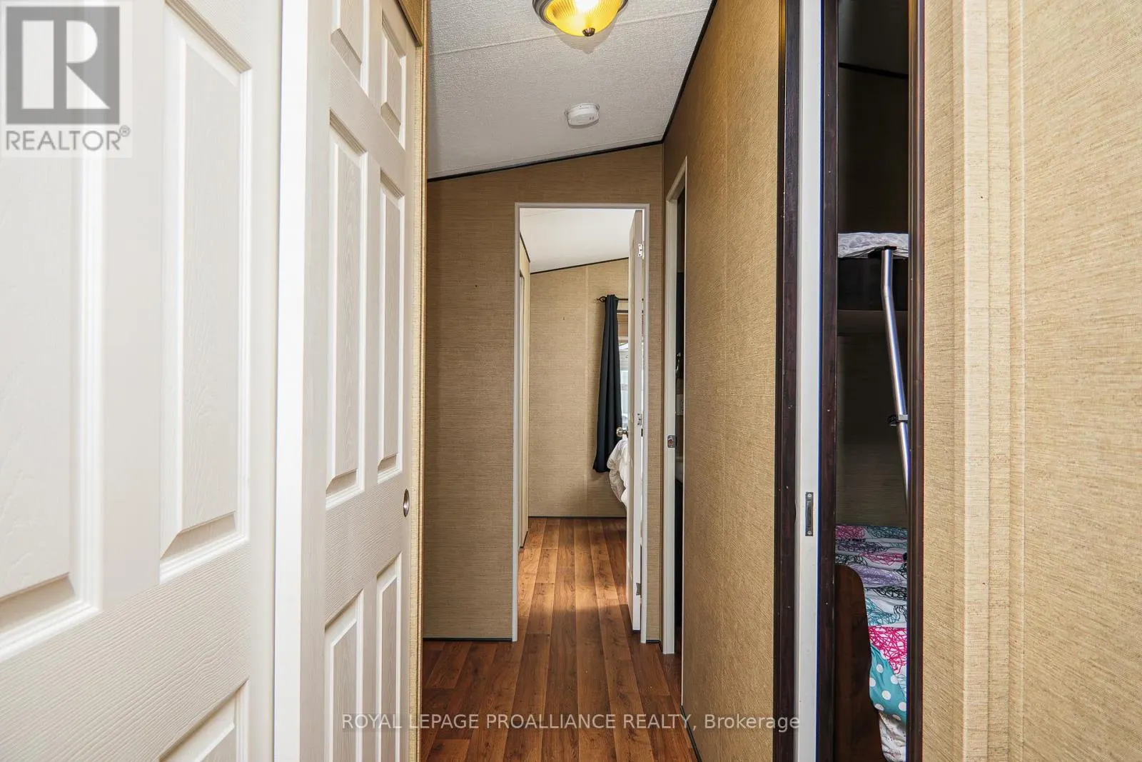 13 BEACH VIEW LANE - 486 COUNTY ROAD 18