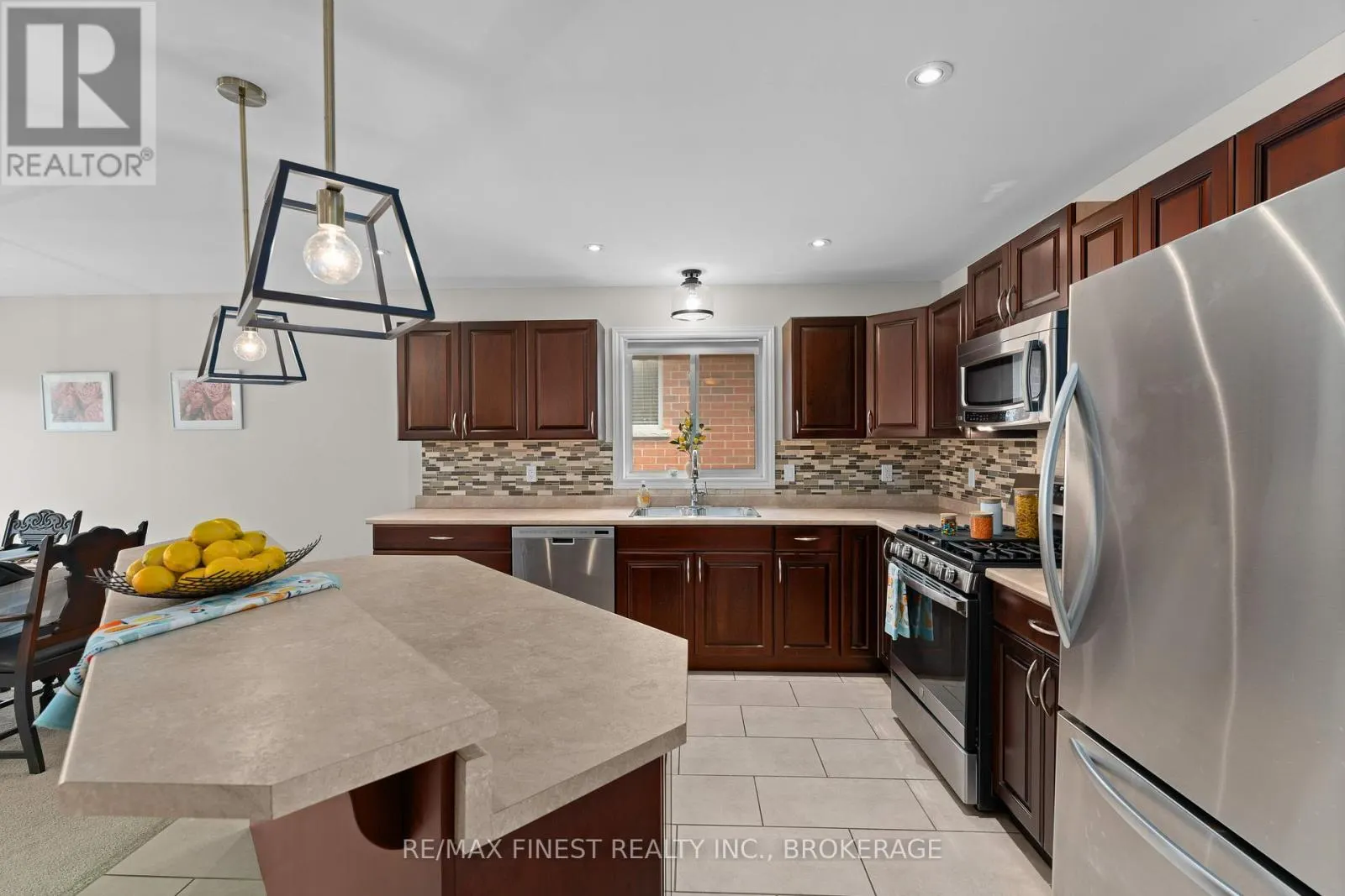 40 CHERRYWOOD PARKWAY