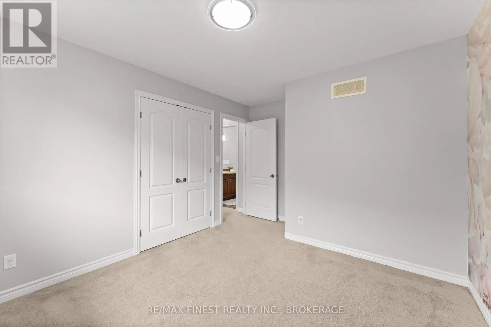 40 CHERRYWOOD PARKWAY