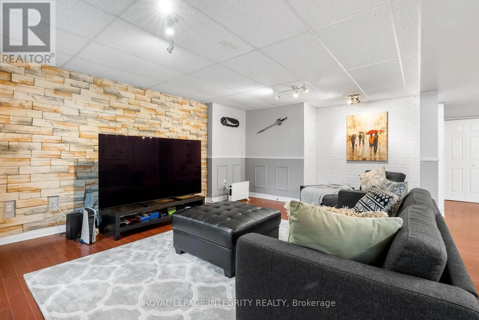 157 LOUISE STREET