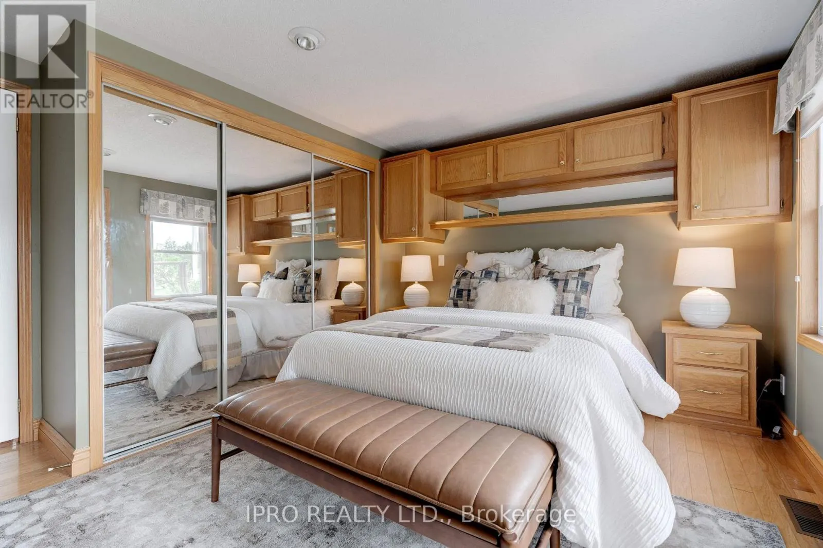 48 LAKESHORE DRIVE