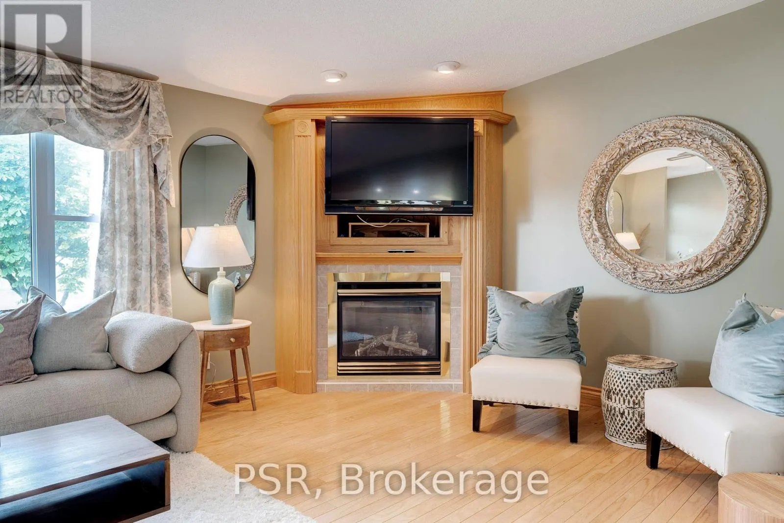 48 LAKESHORE DRIVE