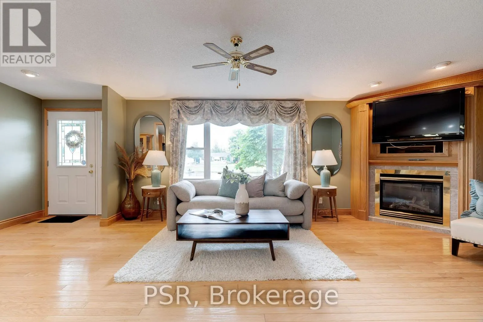 48 LAKESHORE DRIVE