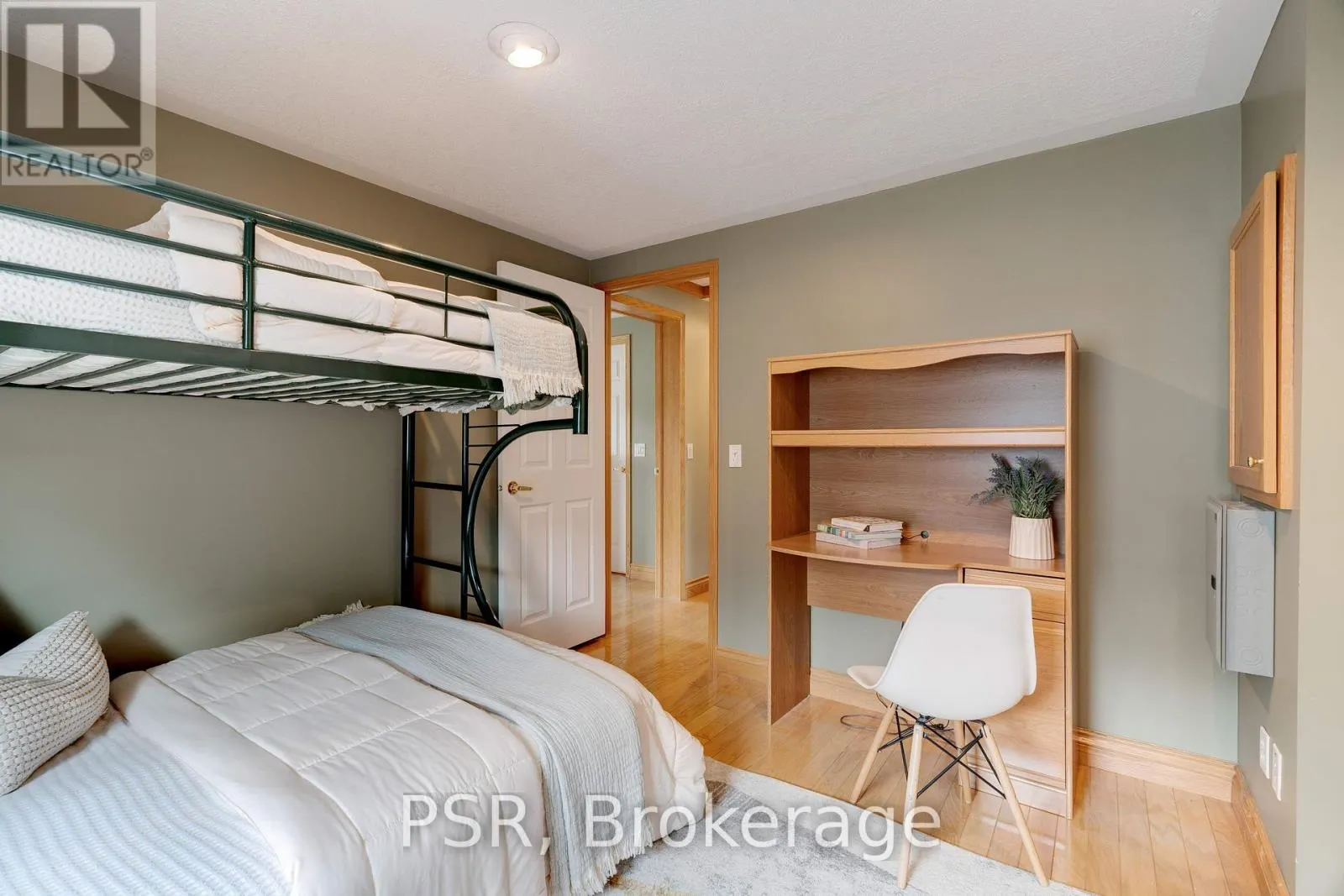 48 LAKESHORE DRIVE