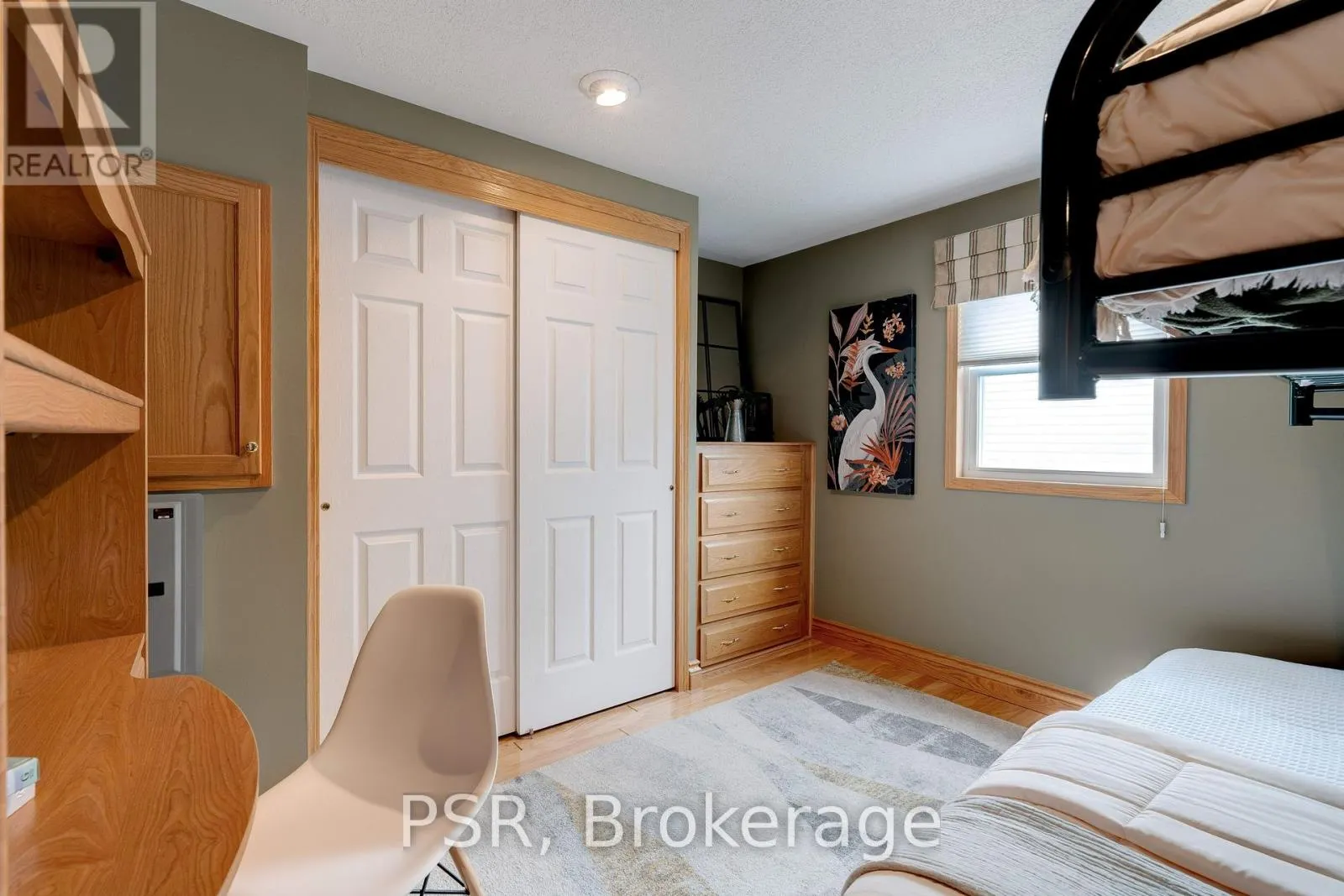 48 LAKESHORE DRIVE