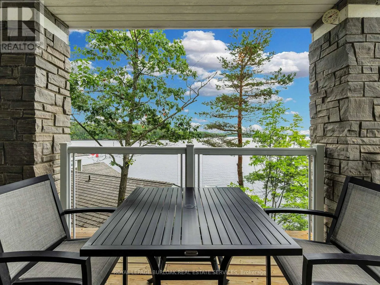 BTW -101 - 1869 MUSKOKA 118 ROAD W