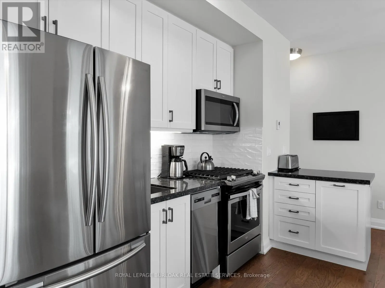 BTW -101 - 1869 MUSKOKA 118 ROAD W