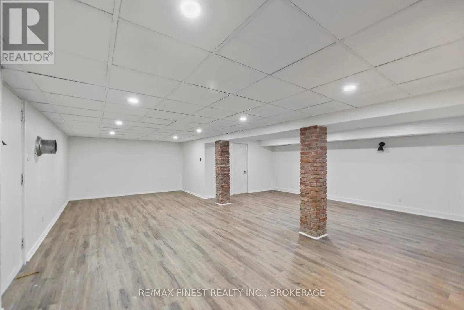 3327 WILTON ROAD