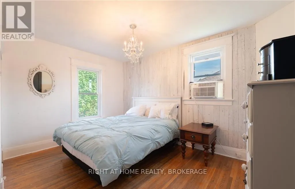 129 FOREST AVENUE
