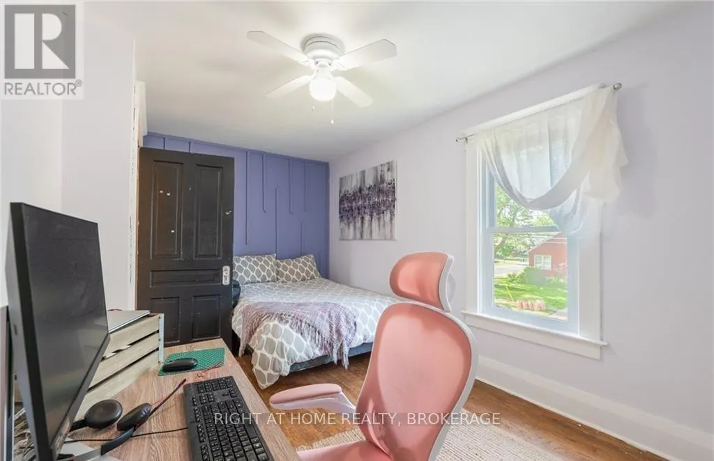 129 FOREST AVENUE