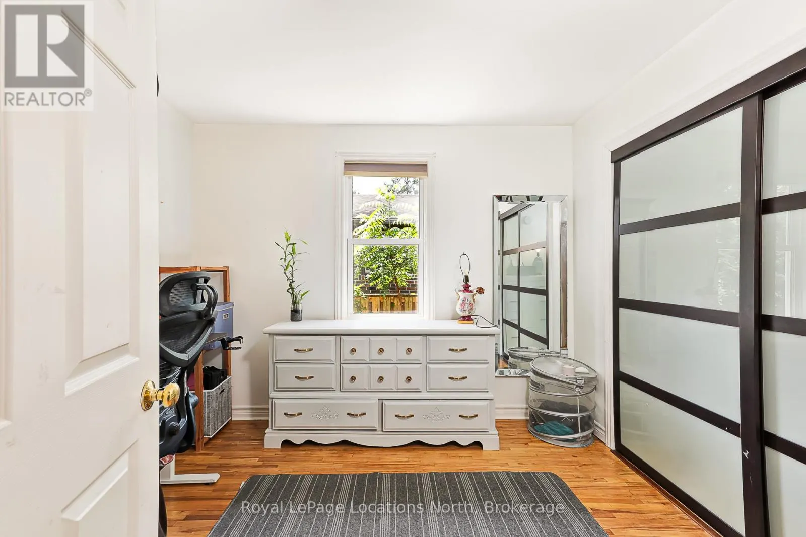 113 BRUCE STREET S