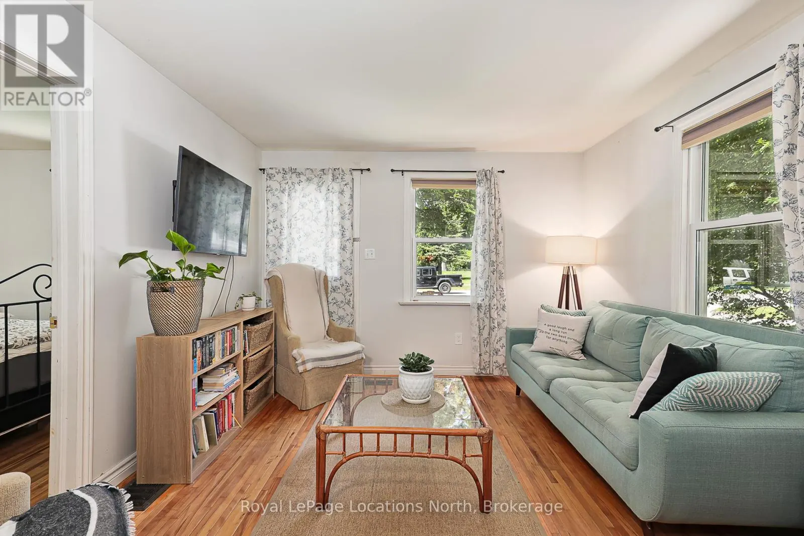 113 BRUCE STREET S