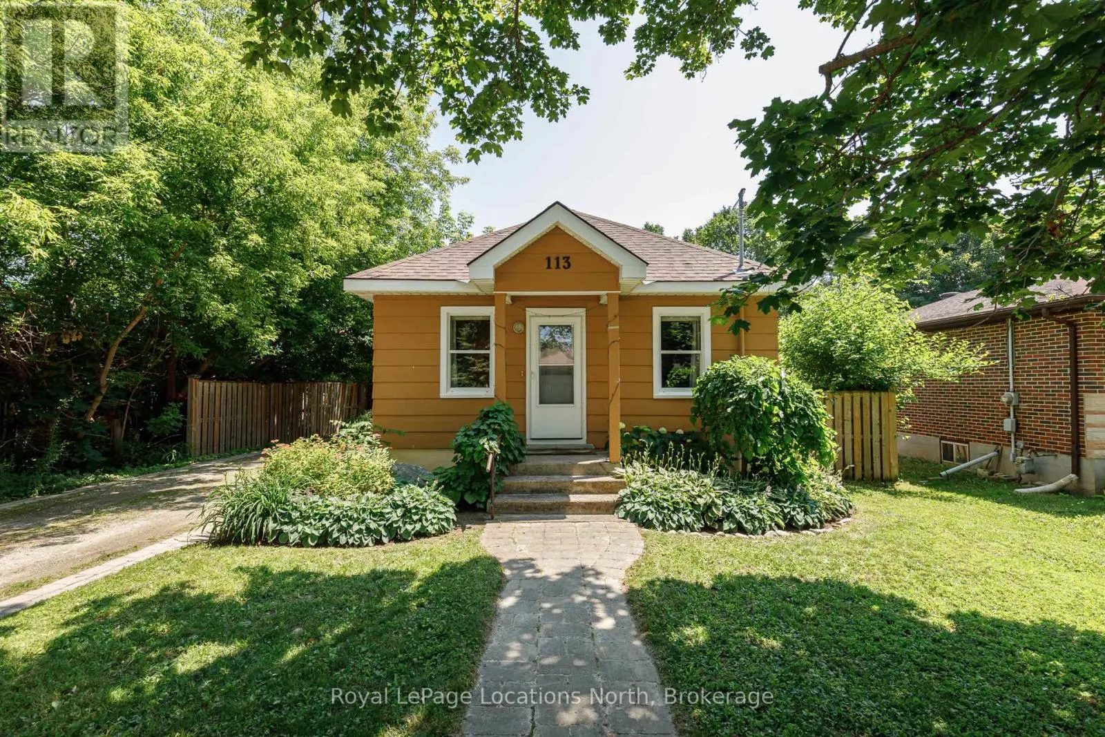 113 BRUCE STREET S