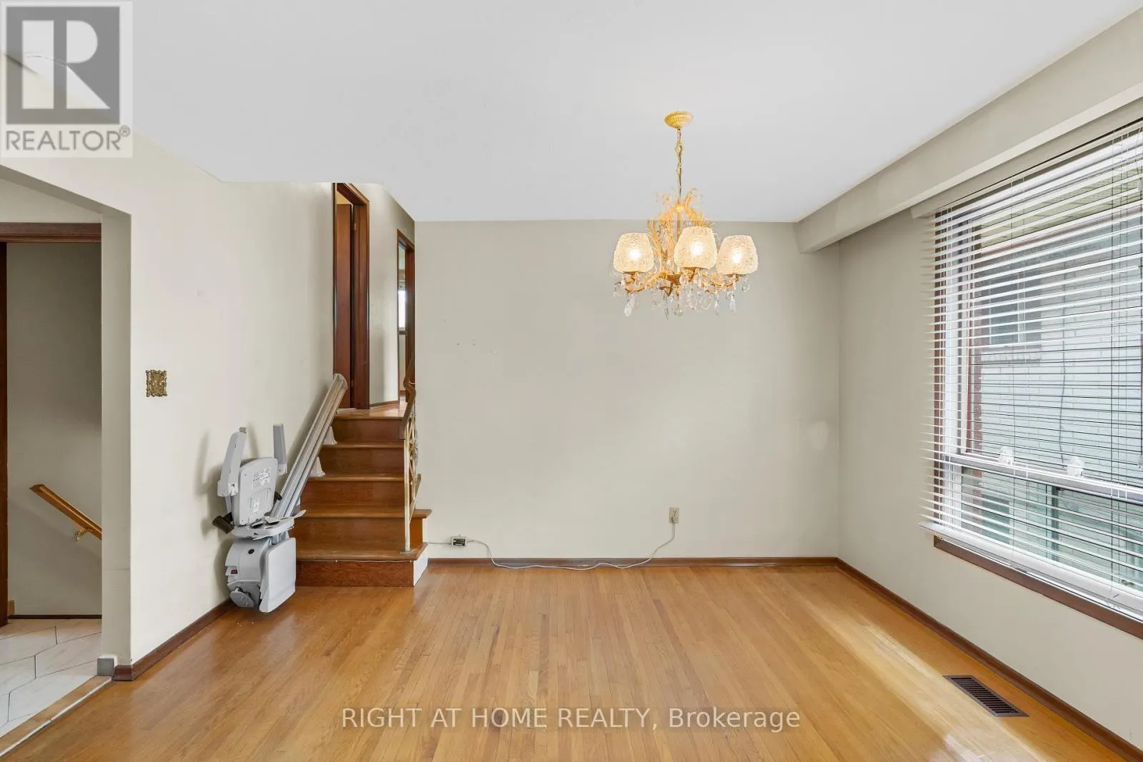 662 WEST 5TH STREET