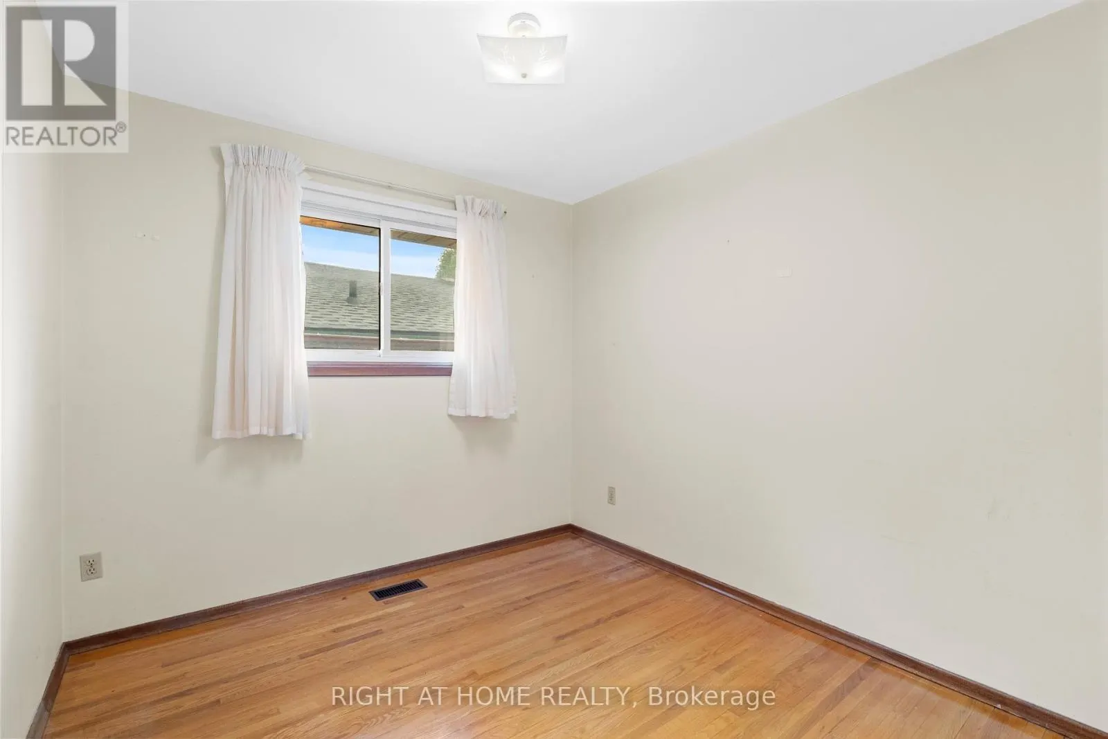 662 WEST 5TH STREET
