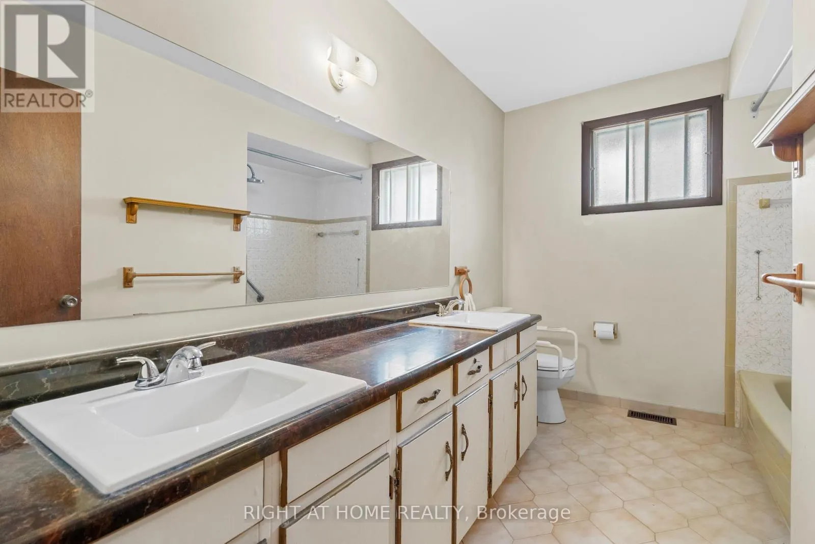 662 WEST 5TH STREET