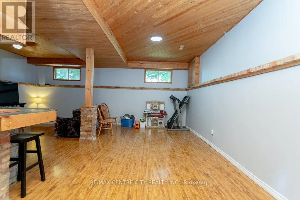 55 MELANIE DRIVE E