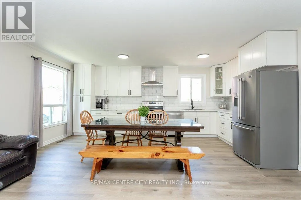 55 MELANIE DRIVE E