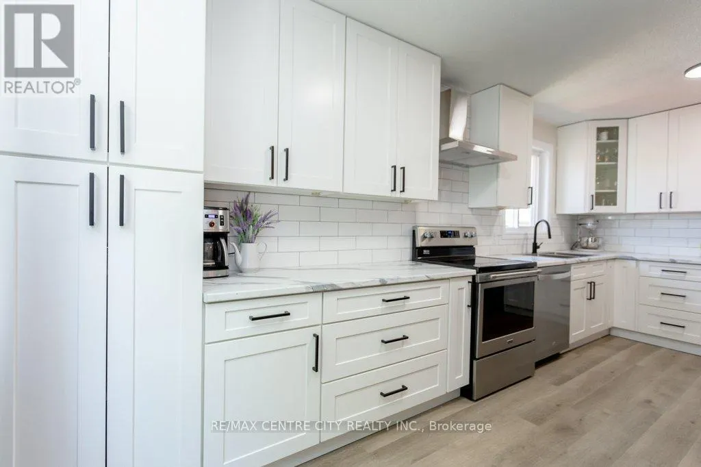 55 MELANIE DRIVE E