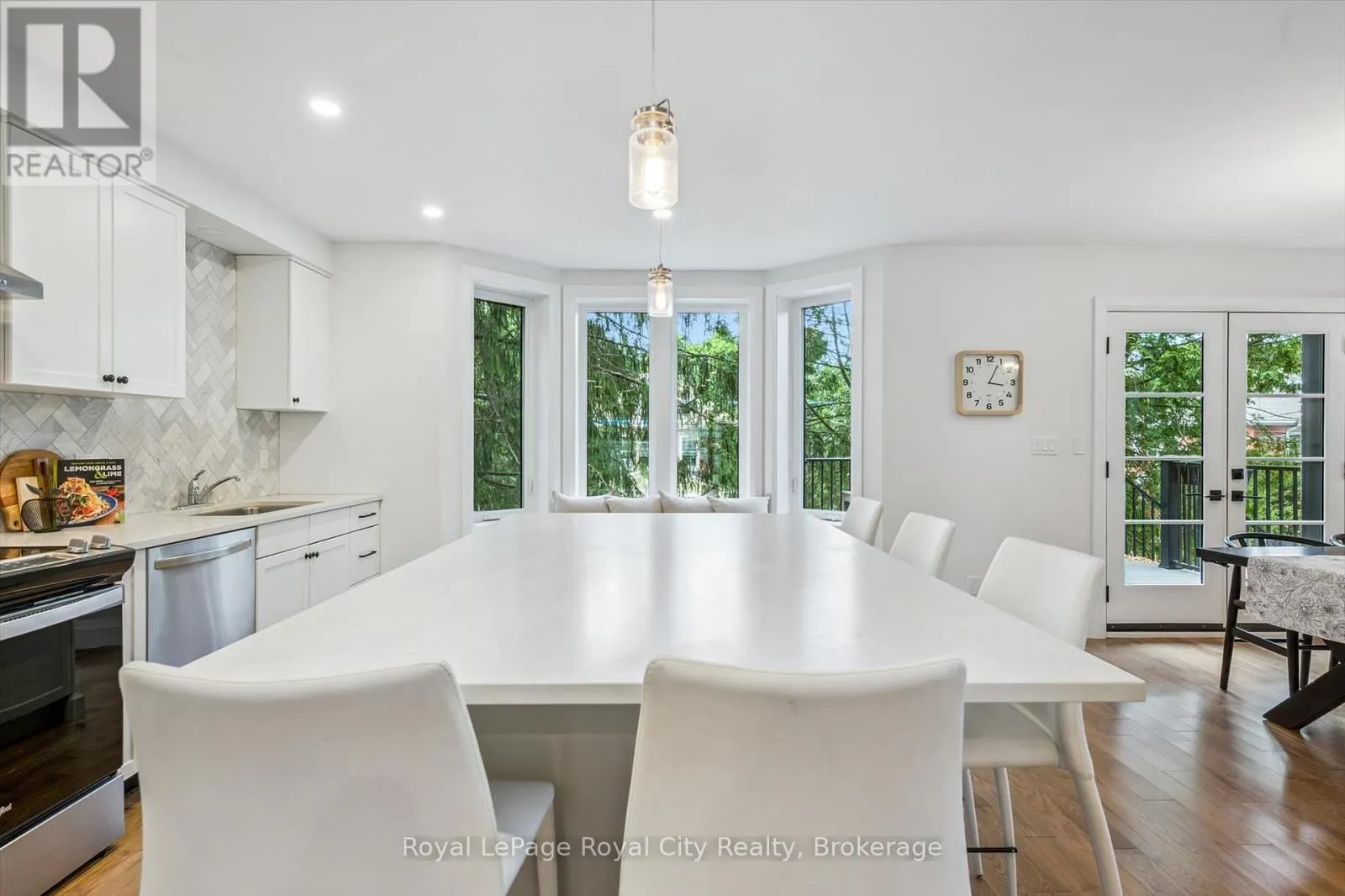 54 FORBES AVENUE