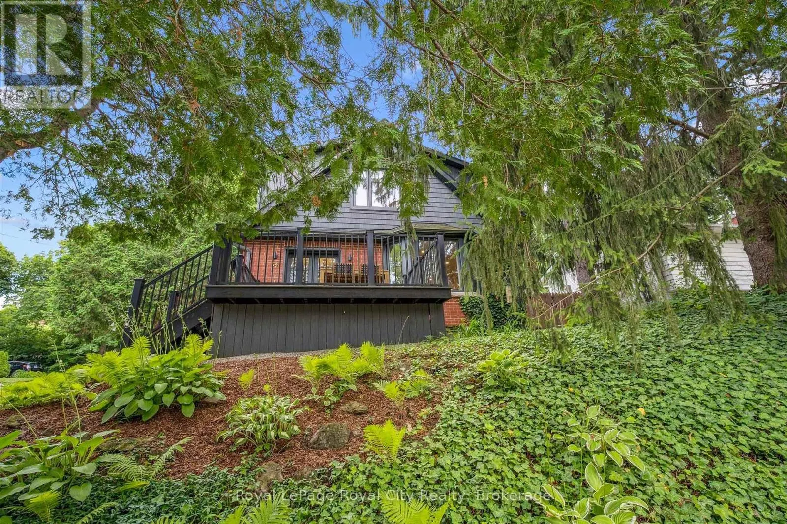 54 FORBES AVENUE